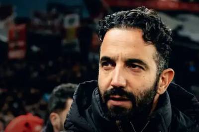 Manchester United utnytter usikkerhet om Guardiolas fremtid i den største signeringskampen med City