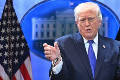 10 prosent er ikke nok: Trump øker de GLOBALE tollsatsene til 15