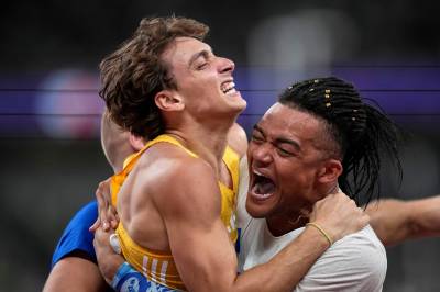 Duplantis-rival med superhopp – passerte legender