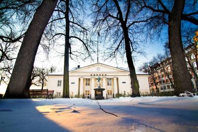 Meglere med skjulte aksjegevinster verdt 200 mill.