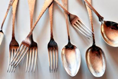 Bør du selge familiens gamle sølvtøy?