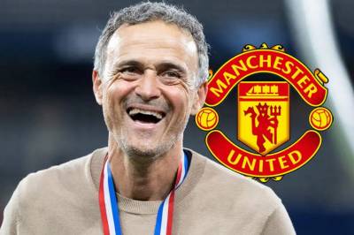 Stor hindring for å hente verdens beste manager til Manchester United ryddes unna