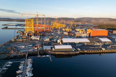 Aker Solutions tjente 902 millioner i fjerde kvartal