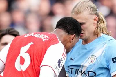 Premier League-panel: Burde vært utvist
