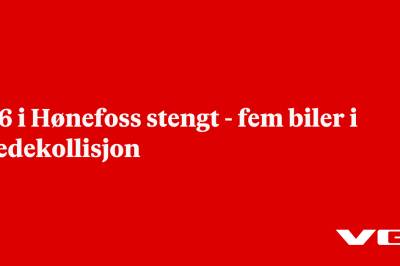 E16 ved Ringerike stengt - fem biler i kjedekollisjon