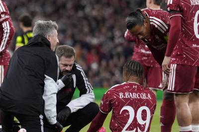 Tatt av i debuten: - Bekymringsfullt