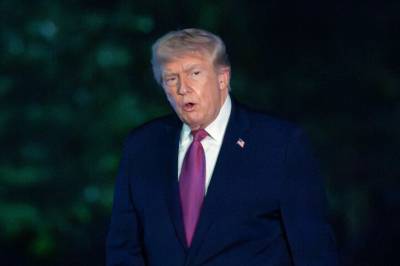 Advares av sine egne: - Klokka tikker