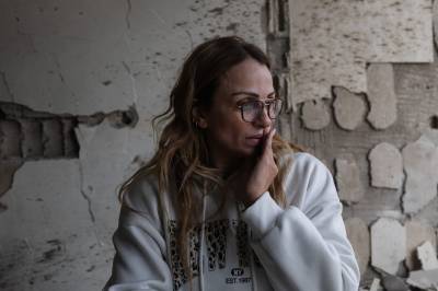 Hun fikk hjemmet bombet: – Dette er ikke vår krig