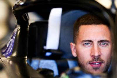 Endelig! Eden Hazard hylles som den geniale fotballspilleren