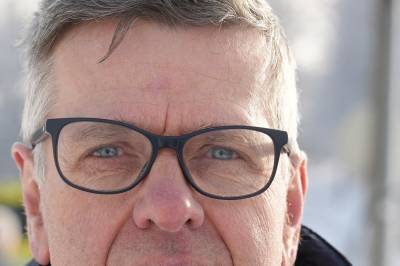 NRKs reporter i Åsane: Antar at forhandlere er på plass