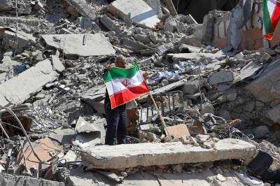 DN mener: Krigføring i blinde