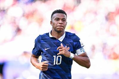 Vil anmelde senator etter rasistiske uttalelser om Mbappe