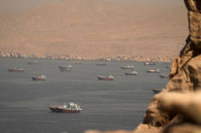 USA med nye angrep i natt: Iran lover «et knusende svar»