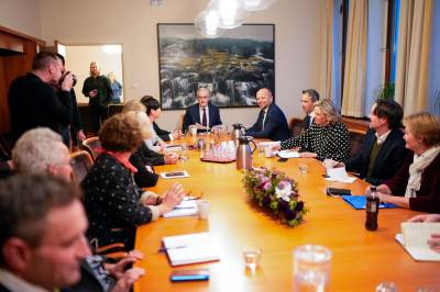 Nytt lån til Ukraina: Flere partier sier nei