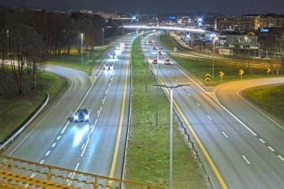 Var på vei til fødsel: Frifunnet for råkjøring