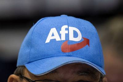 Bør ytre høyre forbys?