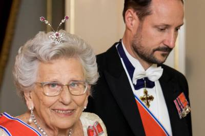 - Kostet henne 40 år med smerter