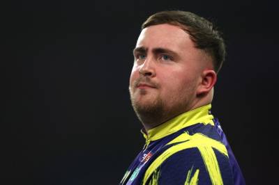 Littler med seier i dart-VM