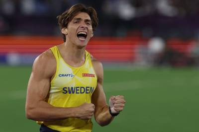 Mondo Duplantis vinner sitt fjerde EM-gull og setter ny mesterskapsrekord