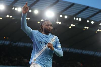 Drømmedebut for Semenyo i historisk seier