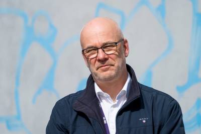 Tidligere kringkastingssjef Thor Gjermund Eriksen gir seg som styreleder i Vålerenga