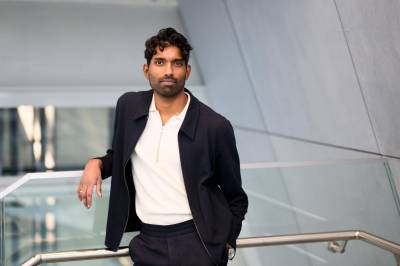 Bør jeg unngå politiske diskusjoner på jobb?