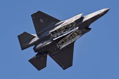 Trump snakker opp forsvarsaksjer – men Wall Street faller