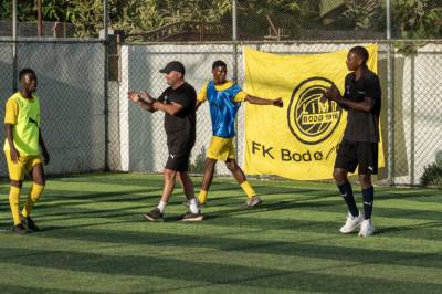 Glimts ukjente Gambia-satsing: – Må bli 18 år først