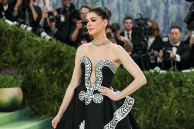 Anne Hathaway er gravid