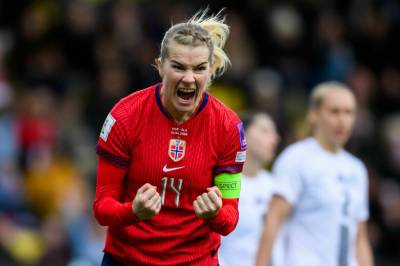 Blakstad-suser og Hegerberg-dobbel i norsk maktdemonstrasjon