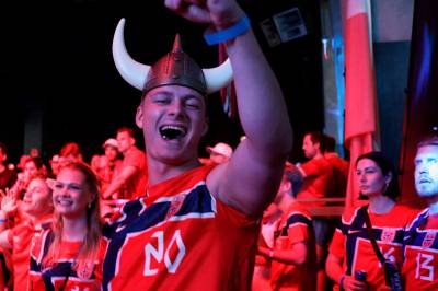 Alle snakker om høye billettpriser. Men hvor mye har norske supportere egentlig betalt?