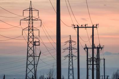 NVE lar strømselskapene øke nettleien neste år