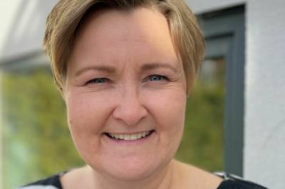 – Kjære vene. Barna lærer ikke å føle følelser før de får føle dem