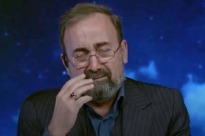 Her bryter han sammen på direkten