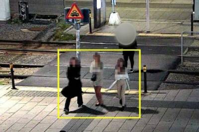 Tenåringsjenter mistenkt for granatkasting