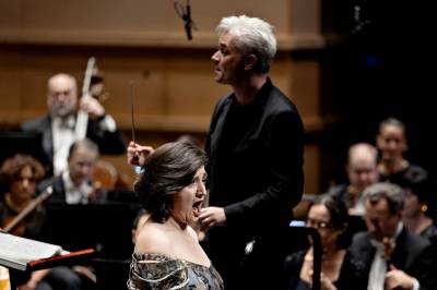 «Eksen» er tilbake i Bergen: – Burde vi ikke gå videre i livet snart?