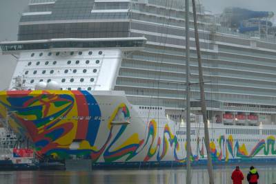 Nedgang på Wall Street – cruiserederi faller kraftig etter tallslipp