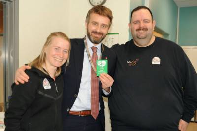 Helseministeren fikk grønt kort i Alta