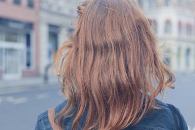 Etter 30 år med psykisk vold, er Sonja endelig fri: - Jeg følte jeg levde med et bånd rundt halsen