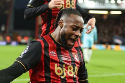 The Guardian melder Semenyo har tatt valget mellom Manchester United, Liverpool og Manchester City