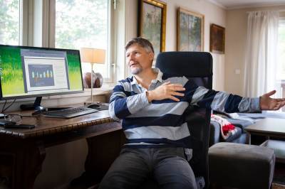 Christopher (50) sa opp jobben for å leve av investering – tjente to mill. på halvannet år