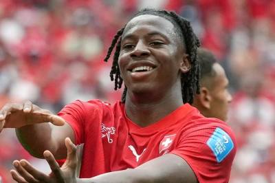 Aston Villa punget ut ny klubbrekord for VM-juvel