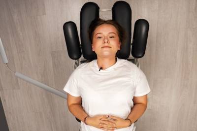 Mille-Jolie (15) fikk smerter på grunn av stress: – Det ble skikkelig ille