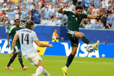 Uruguay reddet poeng etter kalddusj mot Saudi-Arabia