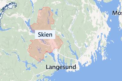 Alvorlig trafikkulykke mellom buss og bil i Skien