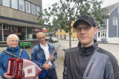 Snart Saudatreffen: Martin (33) er blitt trekkspelklubben sitt uvurderlege medlem