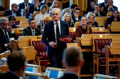 Støre: Kan bli aktuelt med drivstoffsparing – i første omgang frivillig