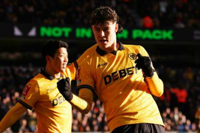 Strand Larsen-opptur: Scoret hat trick