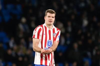 Sjokk! Verdens best betalte manager slutter og med det løsner håndbrekket til Alexander Sørloth