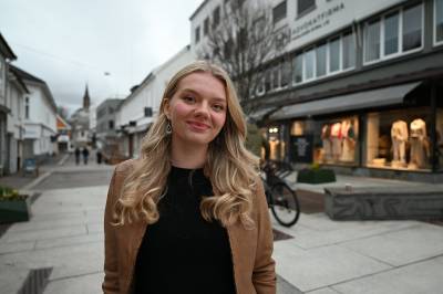 Hannah (24) flyttet hjemmefra som 15-åring for å bli skuespiller – nå spiller hun i NRKs nye storsatsing